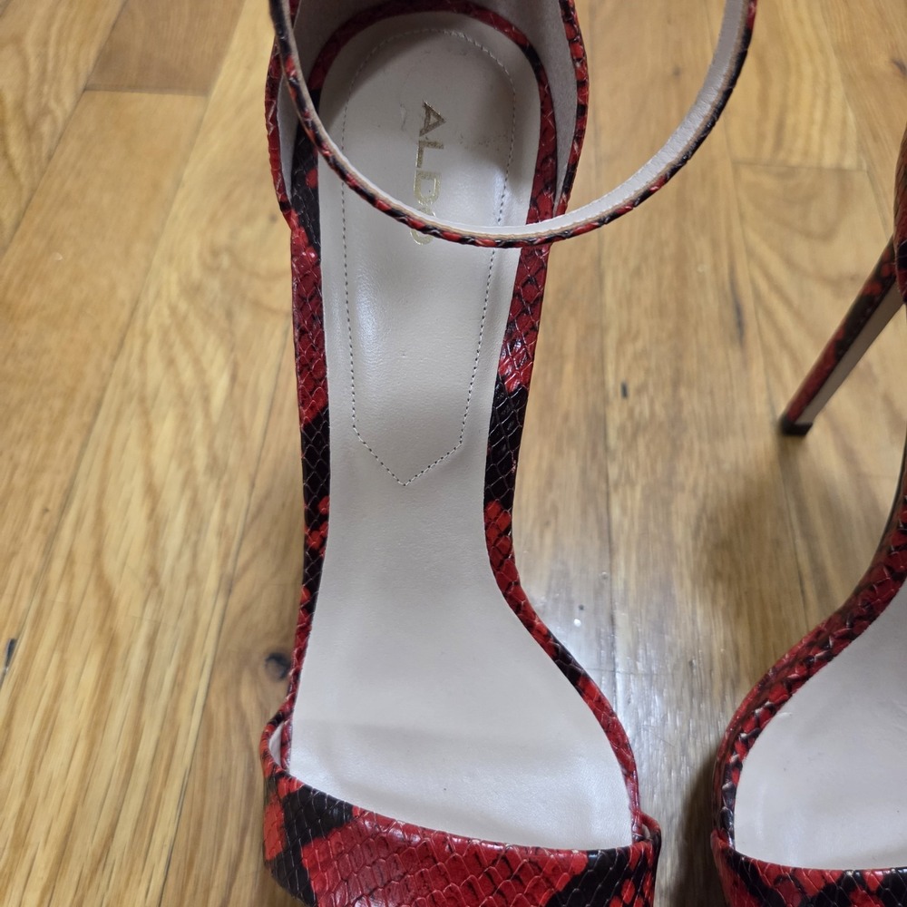 Aldo Womens  Open Toe Sexy Red Snakeskin 5" Stilettos Ankle Strap US 7.5 - Picture 8 of 12